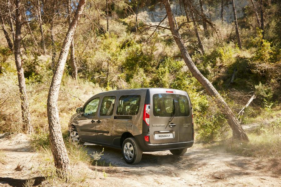  Renault Kangoo Express Maxi X-Track 2016 года  (фото 7 из 11)